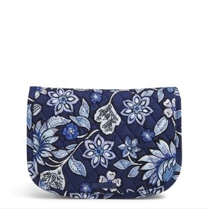 Vera Bradley Topics Tapestry Medium Travel Organizer